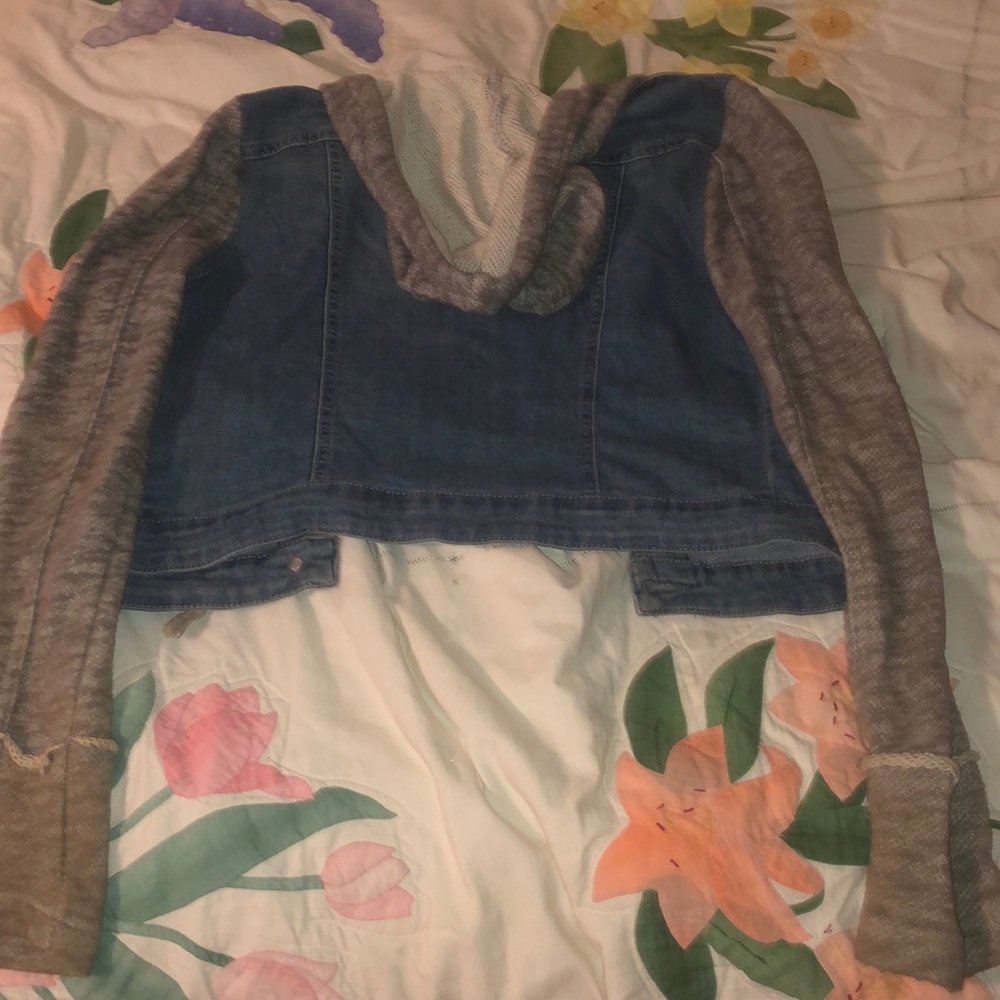 American Rag Jean Jacket - Picture 4 of 4